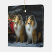 Ruw Collie Snowy Sleigh Kerstmisdecor Keramisch Ornament (Links)
