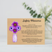 Ruw hout paarse bloem in Metselaarsglas veiligheid Informatiekaartje (Staand voorkant)