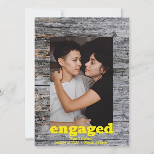 Ruw hout save the dates - verlovingsfoto date (Voorkant)