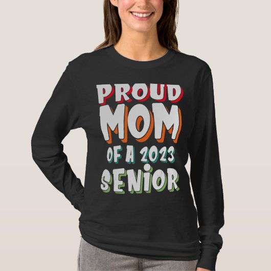 Ruw mam van 2023 senior 2 t-shirt (Voorkant)