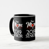 Ruw mam van een senior van 2019 mok (Voorkant links)