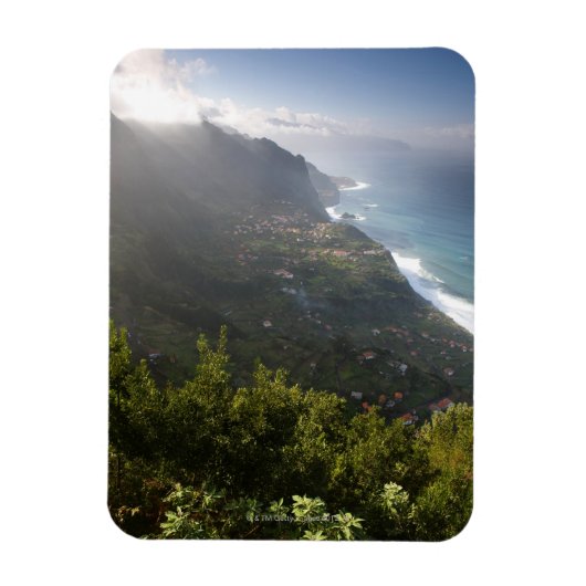 ruwe kustlijn van het atlantische eiland madeira magneet (Verticaal)