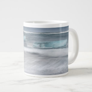 Ruwe zee met ijs, IJsland Grote Koffiekop