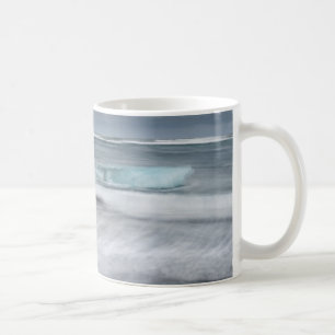 Ruwe zee met ijs, IJsland Koffiemok