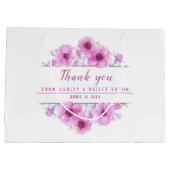 Ruwroze bloemen dank je grote cadeautas (Achterkant)