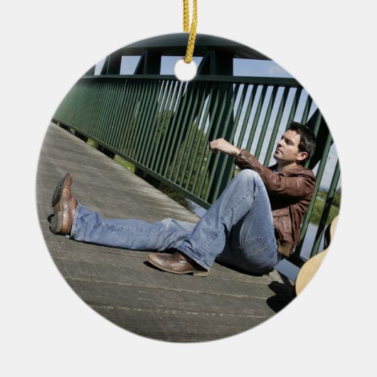 Ryan Kelly Music - Ornament - Guitar (Voorkant)