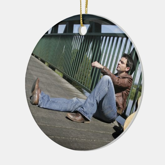 Ryan Kelly Music - Ornament - Guitar (Links)