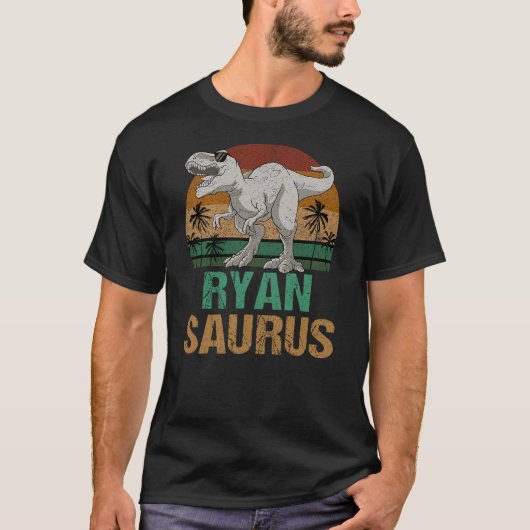 Ryan Saurus Dinosaur T Rex First Name Personalized T-shirt (Voorkant)