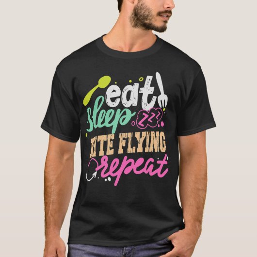 S2 Kite Flying Fly Kites (52) T-shirt (Voorkant)