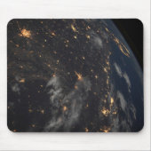 's Avonds licht de stad op de planeet aarde Muismat (Voorkant)