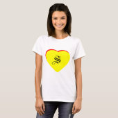 "S" Hart Geel Rood Bruiloftsuitnodiging Het MUSEUM T-shirt (Voorkant volledig)