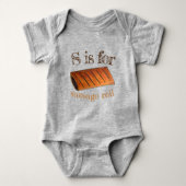 S is voor Sause Roll British Savory Pastry Snack Romper (Voorkant)