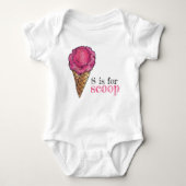 S is voor Scoop Pink Strawberry Ice Cone Romper (Voorkant)