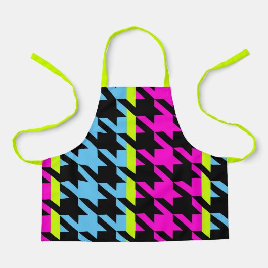 S.K. Toothy Schort (Voorkant)