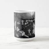 's Nachts op het kerkhof - Angel met Devil Koffiemok (Center)