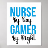 's Nachts zuster tegen dag gamer Poster (Voorkant)