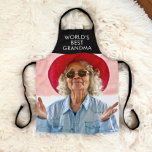 's Werelds beste - voeg je eigen tekst en foto toe Schort<br><div class="desc">'s Werelds beste - voeg je eigen tekst en foto toe aan dit geweldige schort. Ideaal voor een cadeau voor jezelf of anderen. perfect voor oma, moeder en nog veel meer. Wijzig de tekst en foto aan uw wensen. sjabloon beschikt over een oudere dame grootmoeder. Foto gepersonaliseerde schorten van Ricaso...</div>