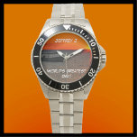 's Werelds grootste vader, Vissende boat, naam pol Horloge<br><div class="desc">Dit pols horloge, met een uniek fotogezicht en een roestvrij stalen riem, is een geweldig cadeau voor je vader. Het horlogegezicht is een dramatische zonsondergang met een levendige oranje hemel en silhouet van een vissersboot. De tekst is 'De grootste vader van de wereld!' en een naam, maar je kunt hem...</div>
