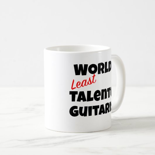 's Werelds minst getalenteerde gitarist Mok Gag Gi (Voorkant rechts)