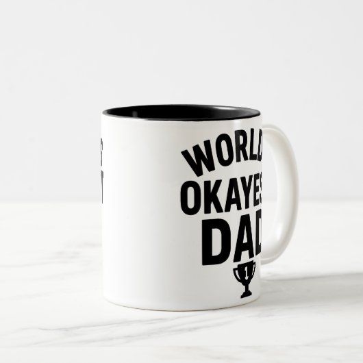 's Werelds Okayest Dad Funny Vaderdag Tweekleurige Koffiemok (Voorkant rechts)