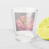 Sabelsprinkhaan op Zinnia Shot Glas (Achterkant)