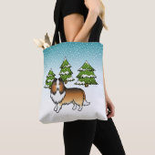 Sable Shetland Sheepdog In Een Winterbos Tote Bag (Dichtbij)