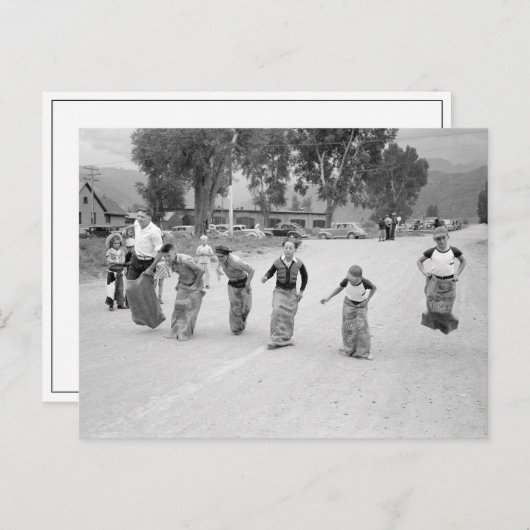 Sack Race, 1940 Briefkaart (Voorkant / Achterkant)