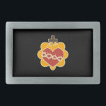 Sacred Heart Gesp<br><div class="desc">De toewijding aan het heilige hart (ook wel het meest heilige hart van Jezus, Sacratissimum Cor Iesu in het Latijn genoemd) is een van de meest wijdverbreide en bekende katholieke uitlatingen, waarbij het hart van Jezus wordt gezien als een symbool van "Gods grenzeloze en gepassioneerde liefde voor de mensheid".</div>