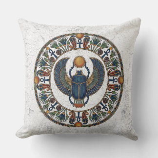 Sacred Scarab of Khepri: Symbol of Rebirth Kussen