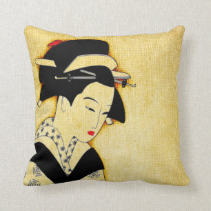 Sad Geisha Soft Yellow Kussen