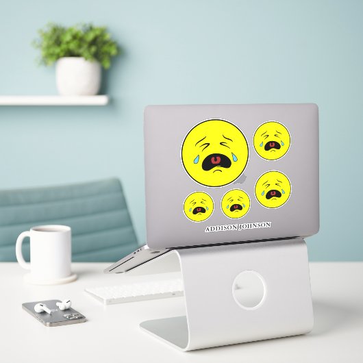 Sad huilen tranen geel gezicht Collectie naam 8" Sticker (Laptop op bureau)