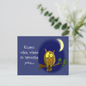 Sad owl met traan en maan die je cartoon mist briefkaart (Staand voorkant)