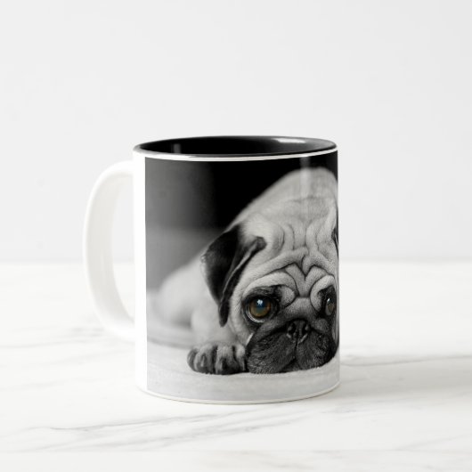 Sad Pug Tweekleurige Koffiemok (Voorkant links)