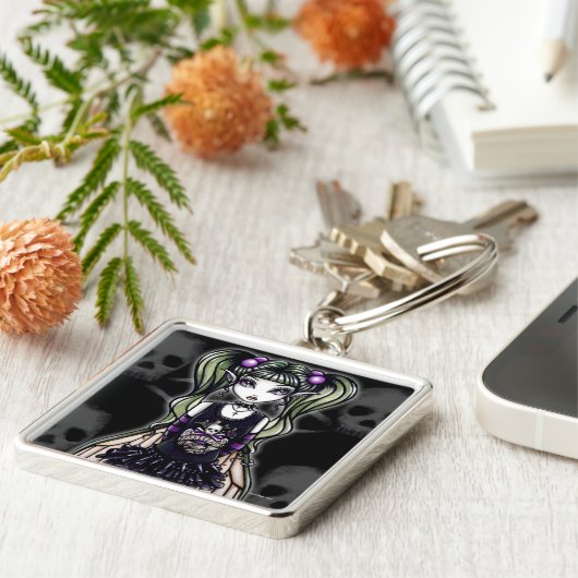 "Sadie" Gothic Skull Fly Fairy Sleutelhanger (Zijkant)