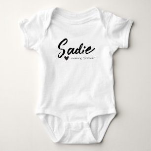 Sadie Name openbaart Betekenis van minimaal modern Romper