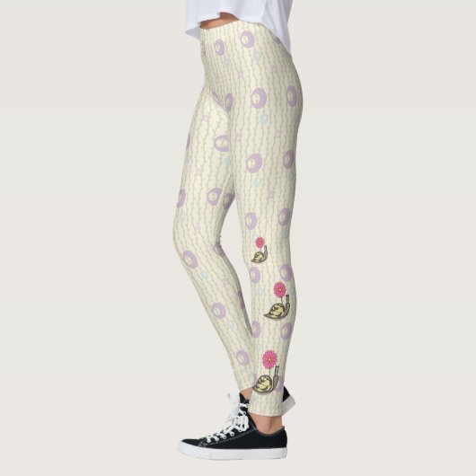 Sadie the Snail-Leggings Leggings (Links)