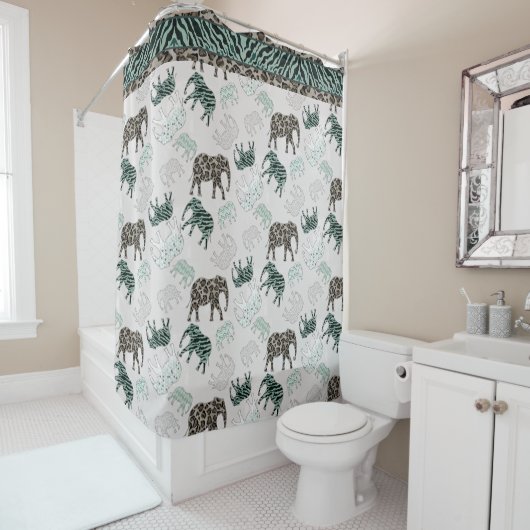 Safari Elephants Little Boy Bathroom Leopard Zebra Douchegordijn (In situ)