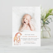 Safari Giraffe Baby Foto Geboorte Aankondigingen (Staand voorkant)