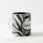 Safari Leopard en Zebra Print Monogram Tweekleurige Koffiemok (Voorkant links)