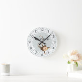 Safari Monkey Grey Personalized Ronde Klok (Huis)