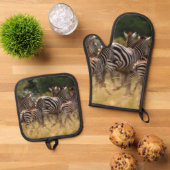 Safari Soirée: Zebra Savanna Splendor Ovenwant & Pannenlap Set (Top down)