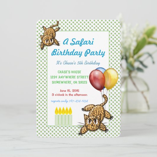 Safari verjaardagsfeestje luipaard uitnodiging (Staand voorkant)