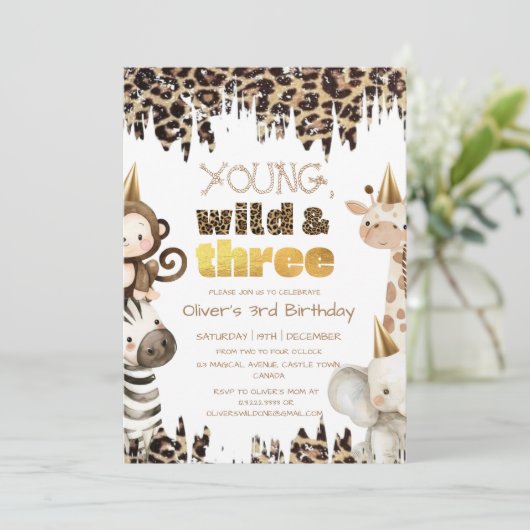 Safari Young Wild and Drie Verjaardag Kaart (Staand voorkant)