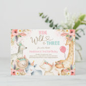 Safari Young Wild and Three Birthday Invitation Kaart (Staand voorkant)