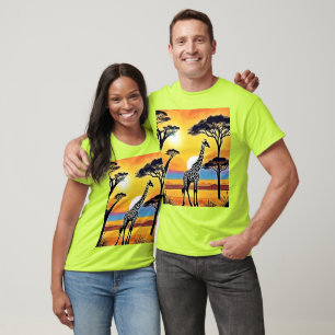 Safari Zonsondergang: Giraffe's Omhelzing T-shirt