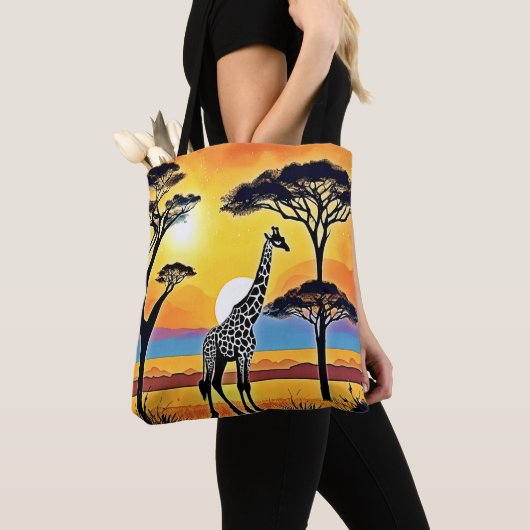 Safari Zonsondergang: Giraffe's Omhelzing Tote Bag (Dichtbij)