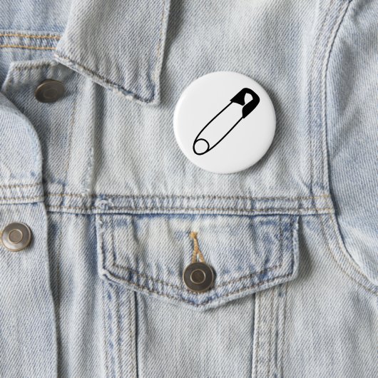 Safety Pin Solidarity Button (In situ)