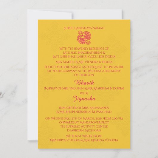 Saffraan en roze pauw Indiase bruiloft uitnodiging (Achterkant)