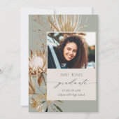 Saga Green Protea Dry Palm Floral Photo Afstuderen Aankondiging (Voorkant)