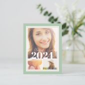 Sage and Gold 3 Foto Graduparty Invitation Aankondigingskaart (Staand voorkant)